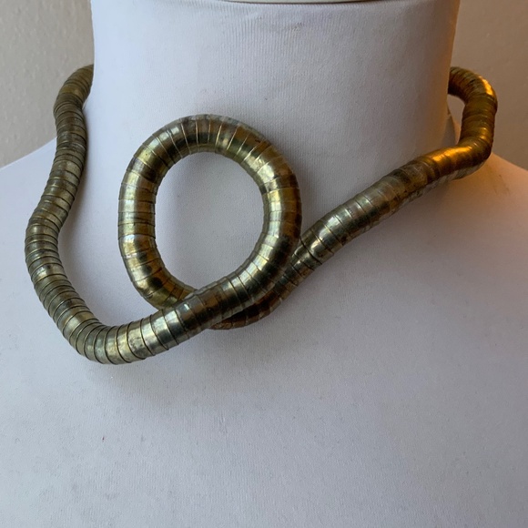 Vintage brutalist maleable metallic necklace/bracelet - Picture 2 of 5